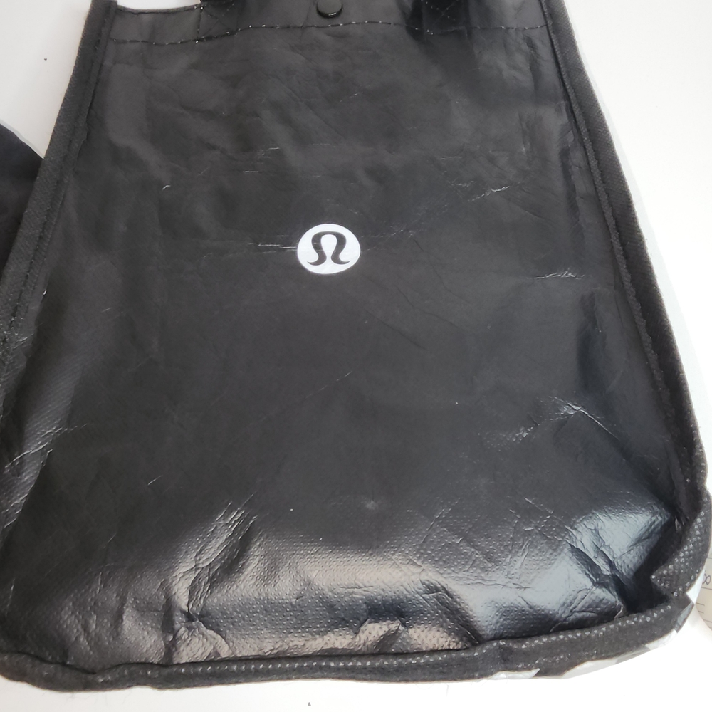 Lululemon Athletica Black Women's Cap With Lululemon Shopping Bag - Picture 7 of 10